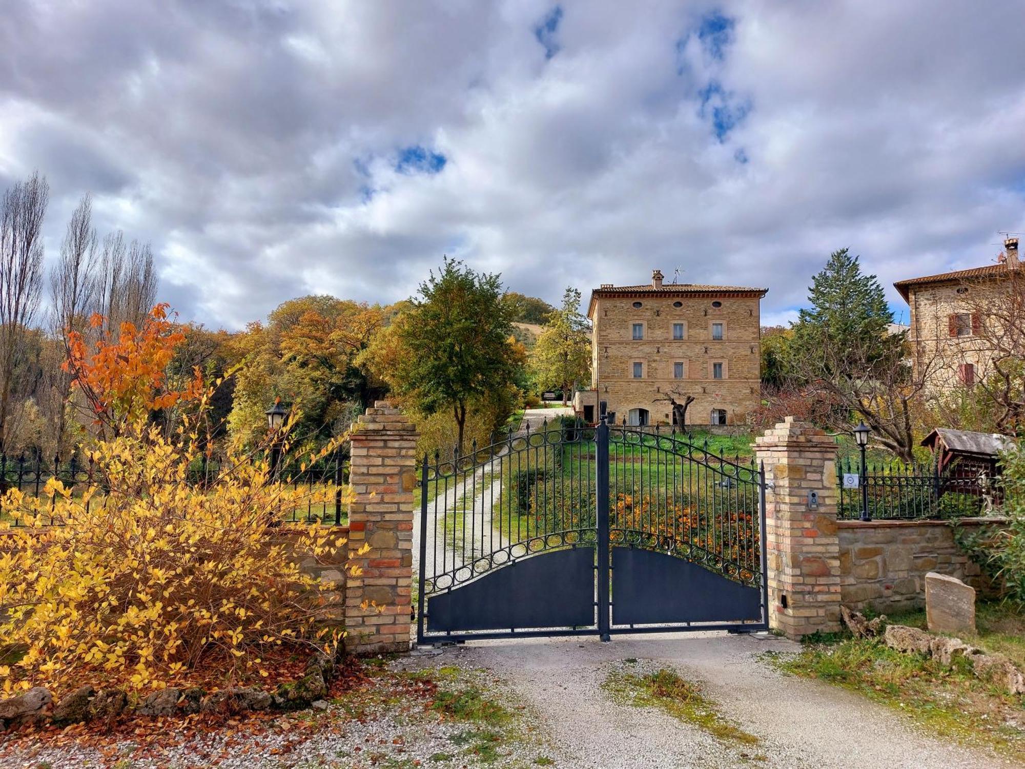 Il Ciottone Villa Nocera Umbra Luaran gambar