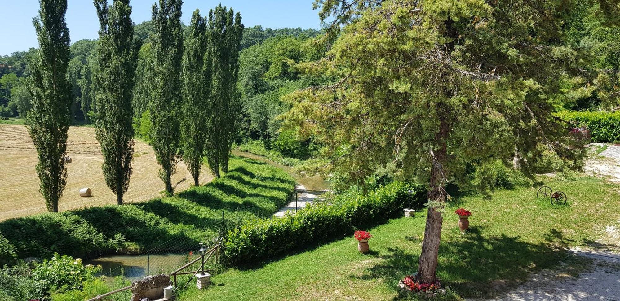 Il Ciottone Villa Nocera Umbra Luaran gambar