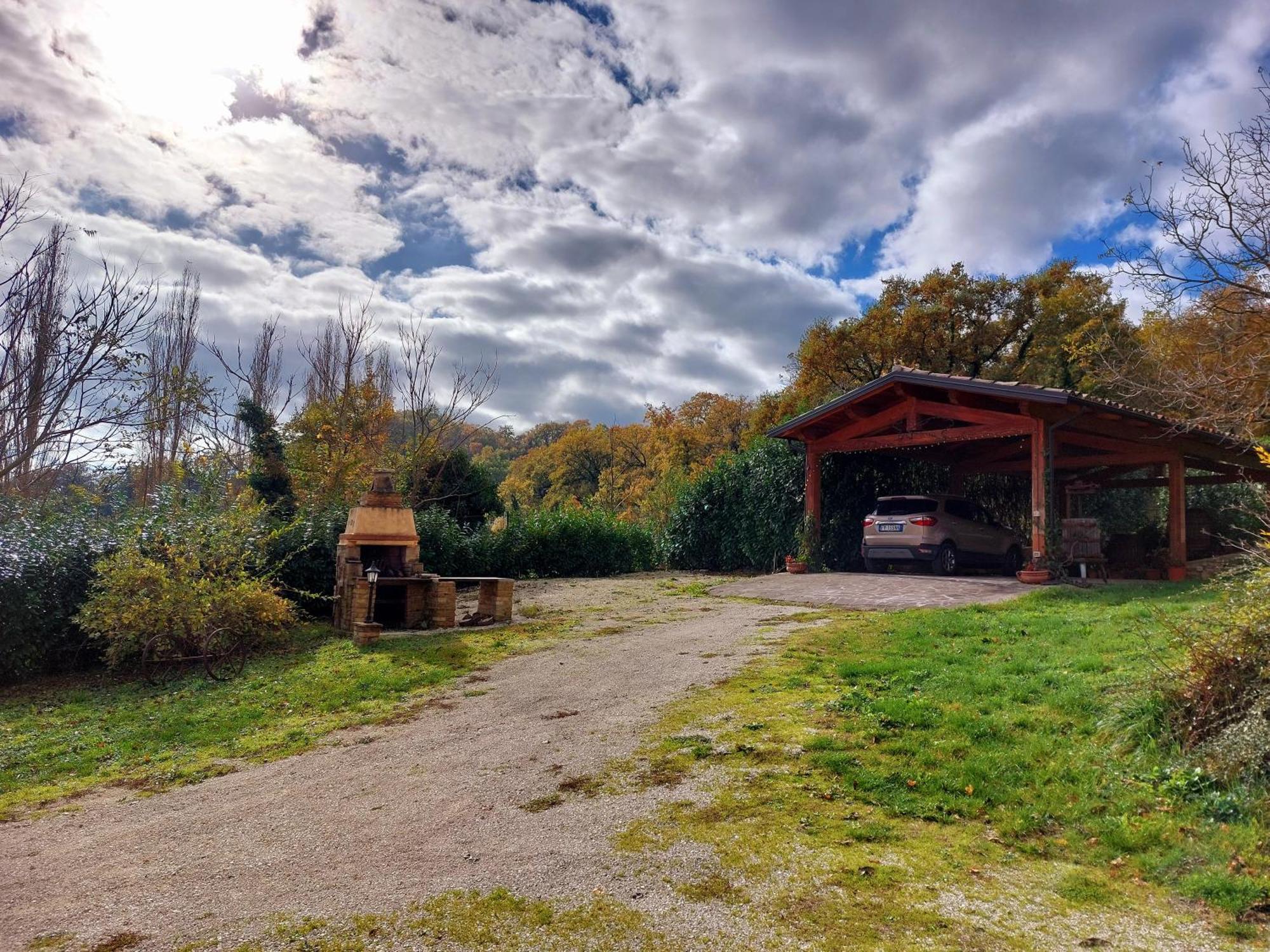 Il Ciottone Villa Nocera Umbra Luaran gambar