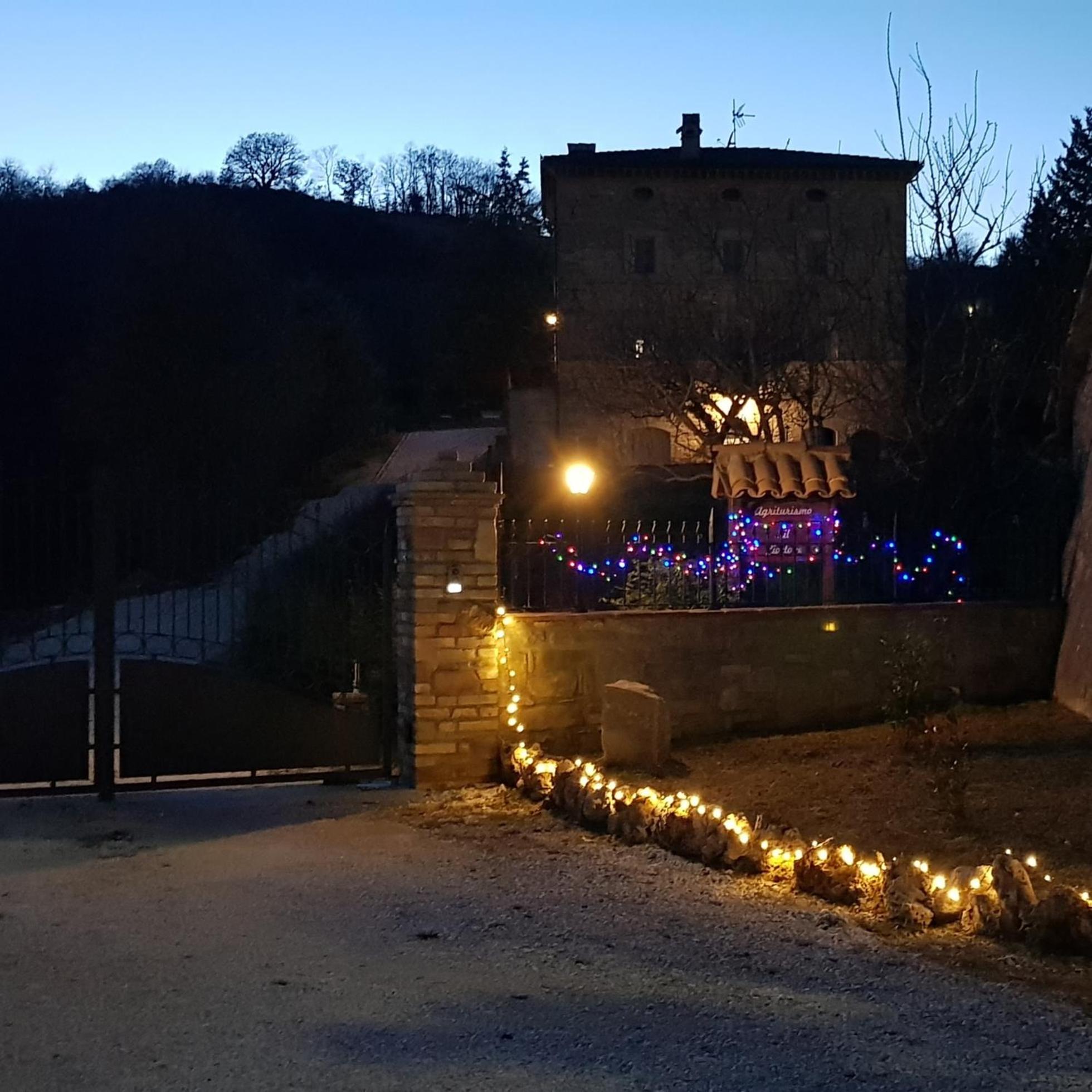 Il Ciottone Villa Nocera Umbra Luaran gambar