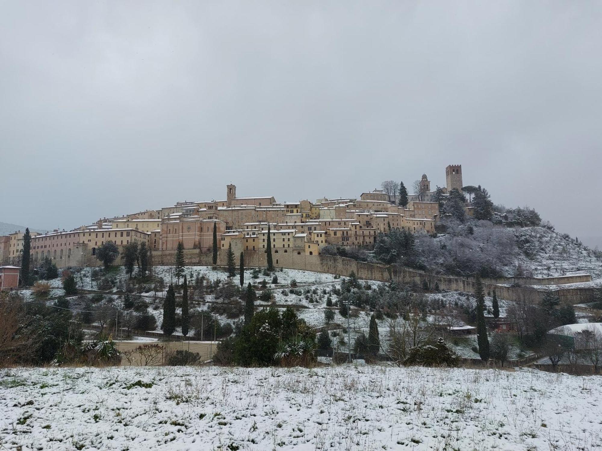 Il Ciottone Villa Nocera Umbra Luaran gambar
