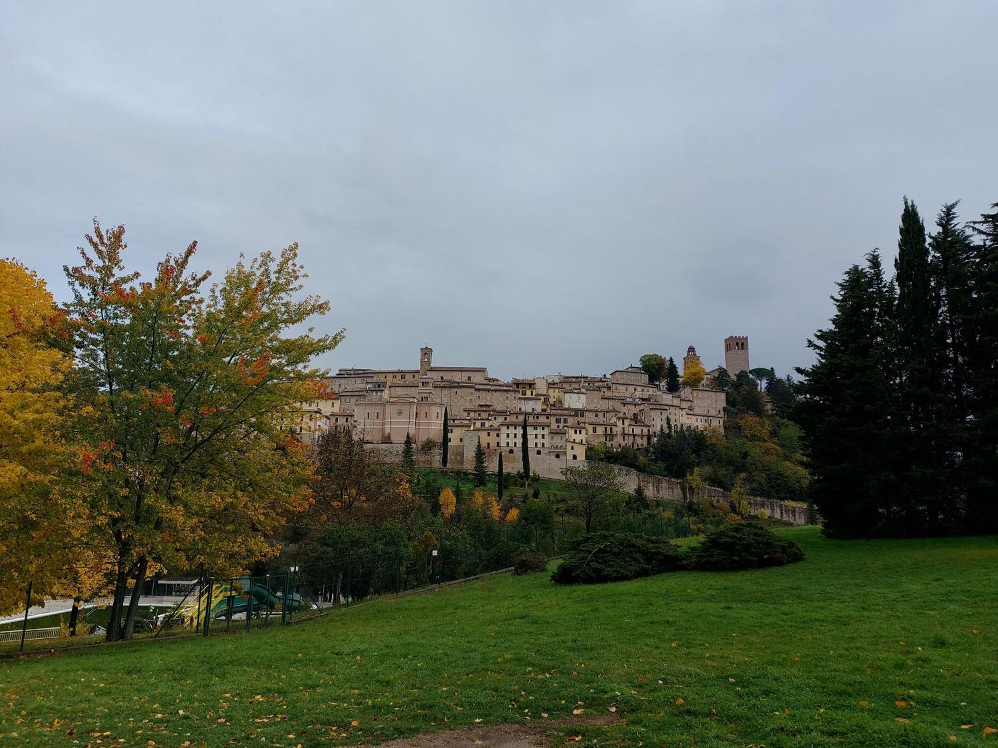 Il Ciottone Villa Nocera Umbra Luaran gambar